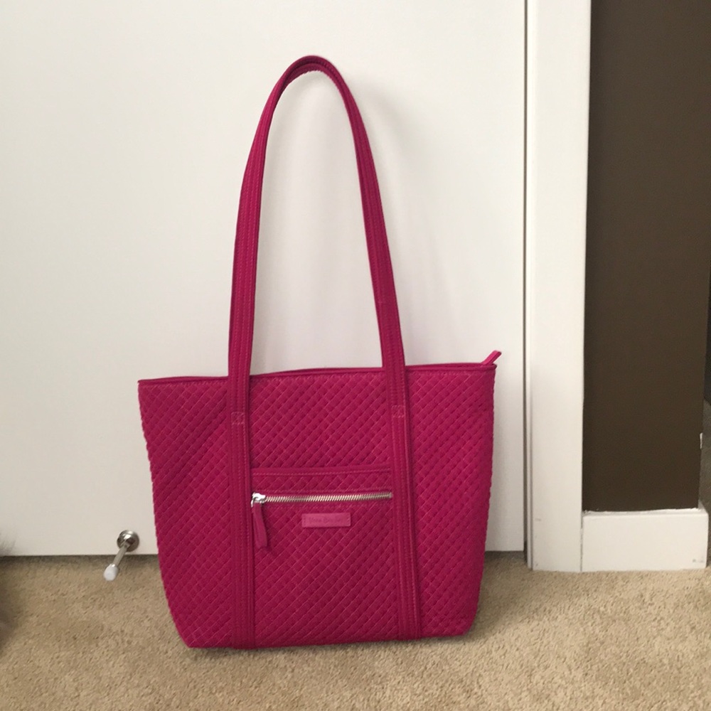 Small Iconic Vera Tote Passion Pink